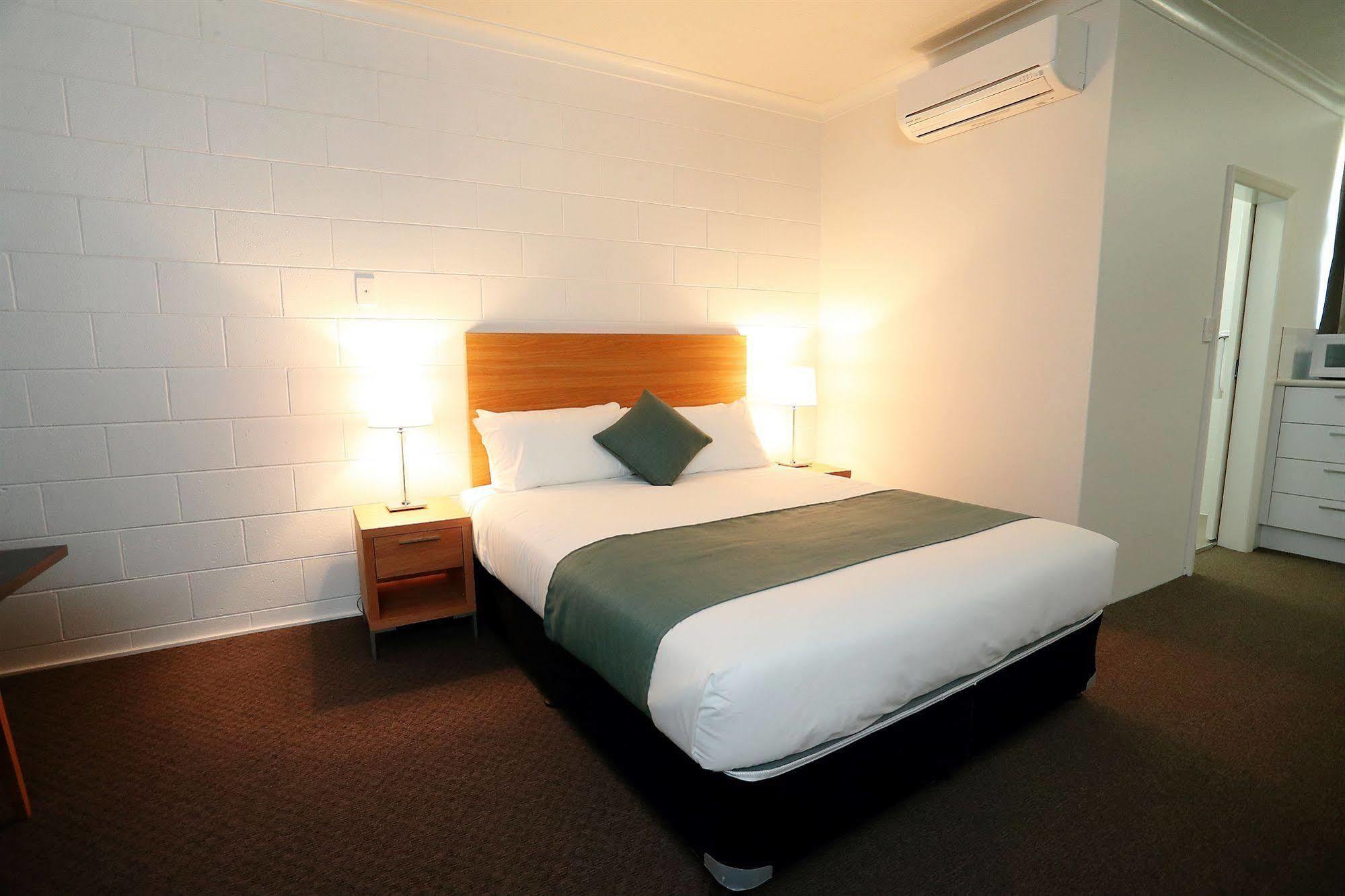 Townsville City Motel Exteriör bild