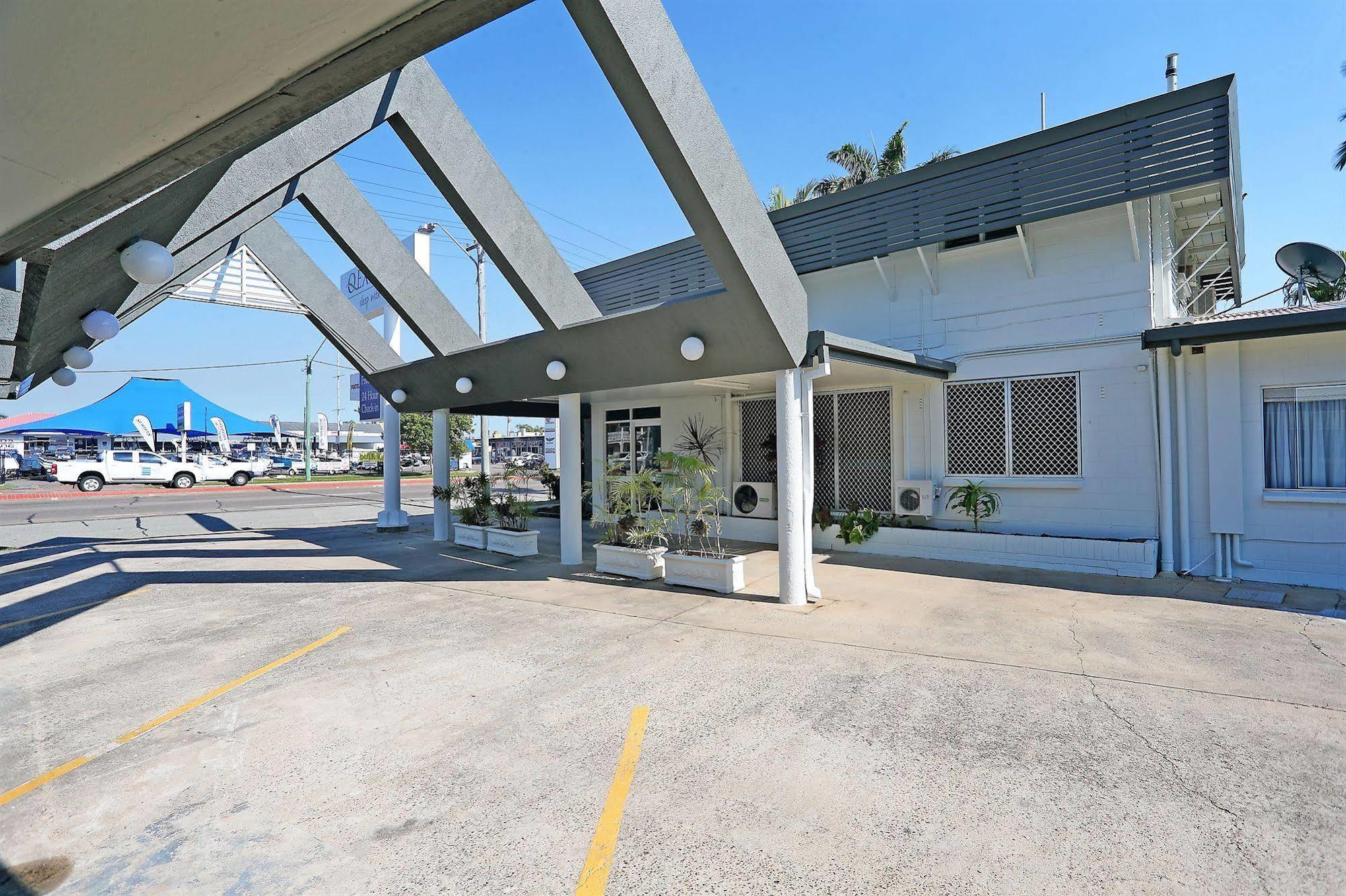 Townsville City Motel Exteriör bild